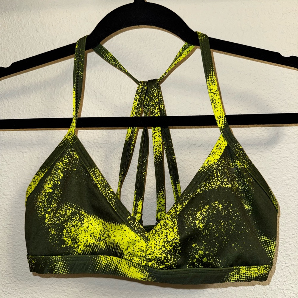 Gymshark Minimal Bra in Mossy Green